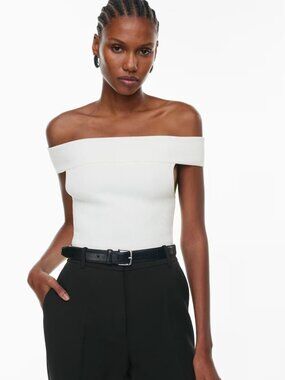 Aritzia White Sculpt Knit Off-Shoulder Top Size XS